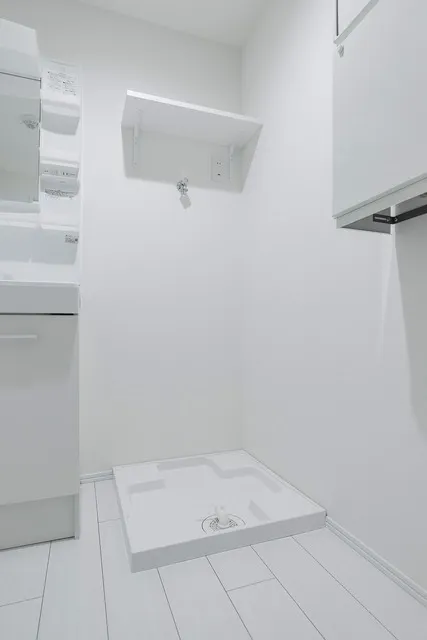 Aglaia Shinjuku Yokoteracho - Interior - ["Flooring", "Floor", "Grey"]