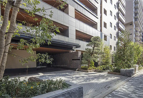 The Parkhouse Hongo - Exterior - ["Apartment", "Condominium", "High-rise building"]