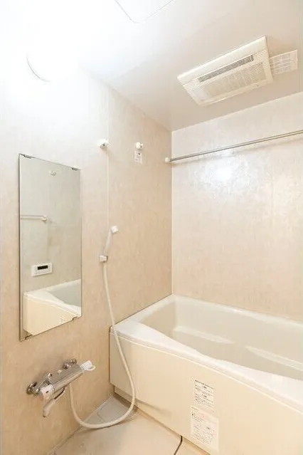 Comforia Meguro Chojamaru - Interior - ["Plumbing fixture", "Shower head", "Tap"]