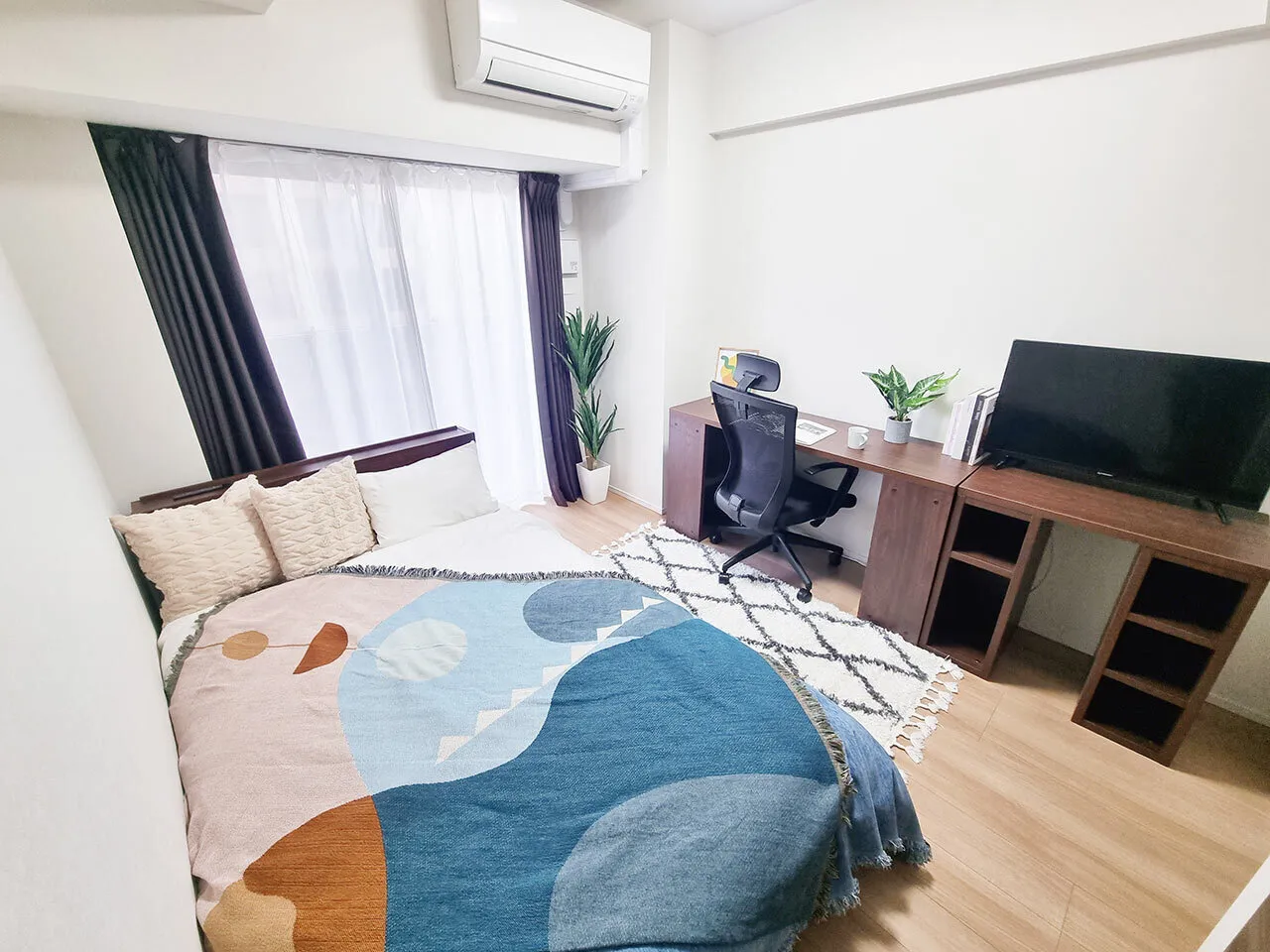 Mynavi Stay Bayside Kachidoki - Interior - ["Furniture", "Flooring", "Interior design"]