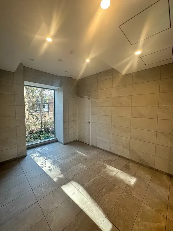 KOMABA WEST - Exterior - ["Flooring", "Floor", "Ceiling"]