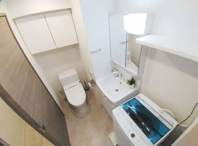 Clevista Kinshicho - Interior - ["Flooring", "Plumbing fixture", "Floor"]