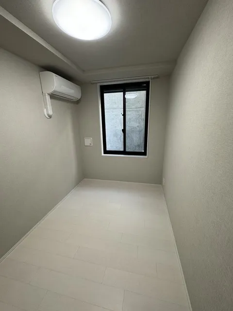 Zweite Kotake Mukaihara - Interior - ["Flooring", "Floor", "Ceiling"]