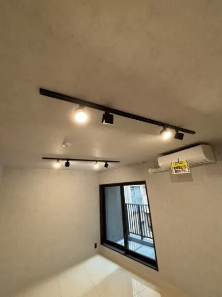 EXAM AKASAKA - Interior - ["Ceiling", "Light fixture", "Interior design"]