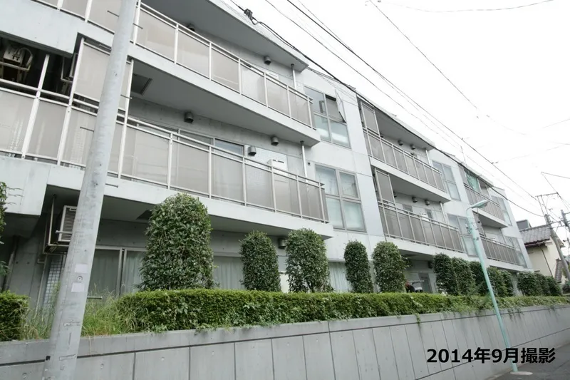 Court Pal - Exterior - ["Apartment", "Condominium", "Balcony"]
