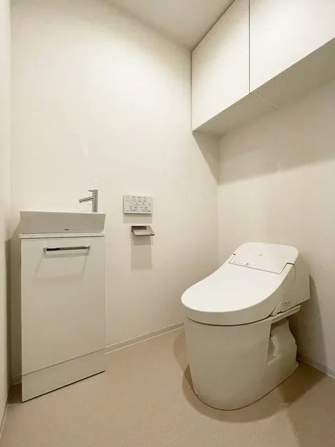 KDX Residence Oyamadai - Interior - ["Plumbing fixture", "Flooring", "Floor"]