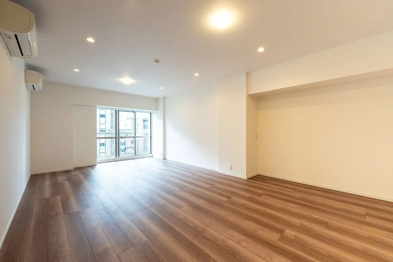 Platine Tamachi - Interior - ["Flooring", "Wood flooring", "Floor"]