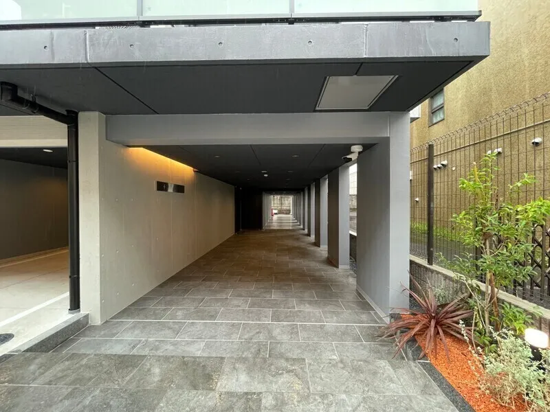 LUMIEC un Toyocho - Exterior - ["Floor", "Flooring", "Apartment"]