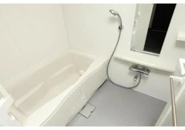 Belle Face Shibaura Tower - Interior - ["Plumbing fixture", "Flooring", "Floor"]