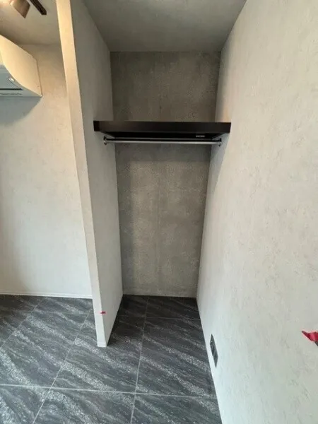 EXAM AKASAKA - Interior - ["Composite material", "Grey", "Silver"]