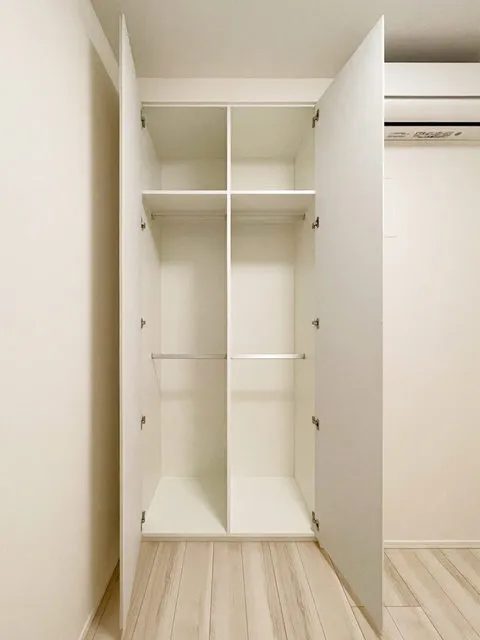 Asyl Court Nerima Nakamurabashi - Interior - ["Flooring", "Wood", "Floor"]