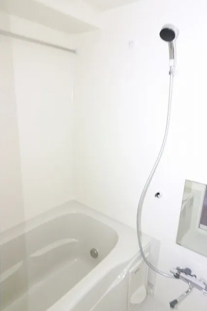 BPR Residence Shimotakaido - Interior - ["Bathroom", "Property", "Bathtub"]