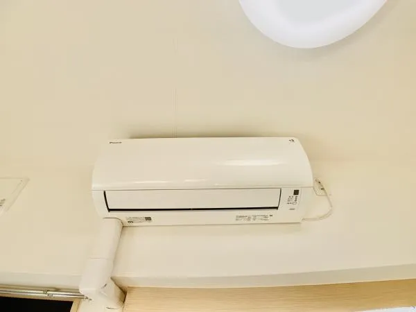 KDX Residence Monzennakacho - Interior - ["Office equipment", "Office supplies", "Paper"]