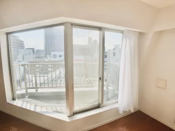 Stage Grande Hongo - Interior - ["Property", "Window", "Fixture"]