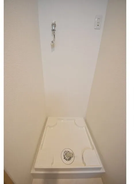 El Faro Waseda - Interior - ["Drain"]
