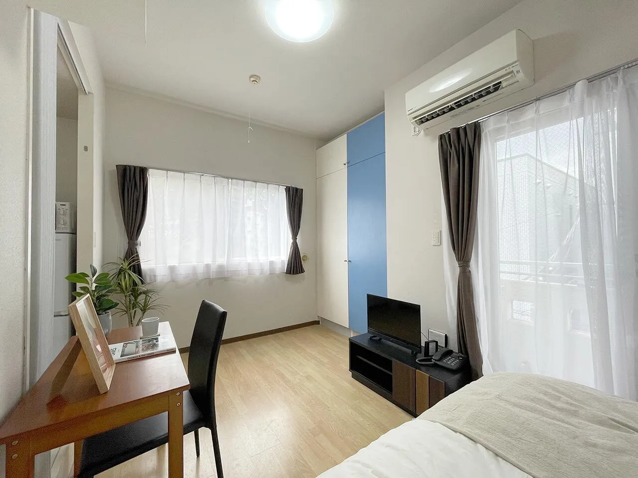 Mynavi Stay Yoyogi Uehara - Interior - ["Flooring", "Interior design", "Furniture"]