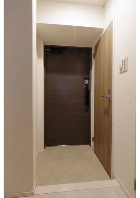 Stylio Kamata II - Interior - ["Wood", "Flooring", "Floor"]