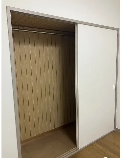 Maison Murase - Interior - ["Wood", "Flooring", "Floor"]