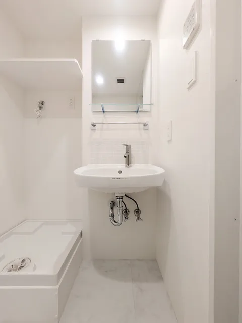 Grand Paseo Meguro Senzoku - Interior - ["Flooring", "White", "Floor"]