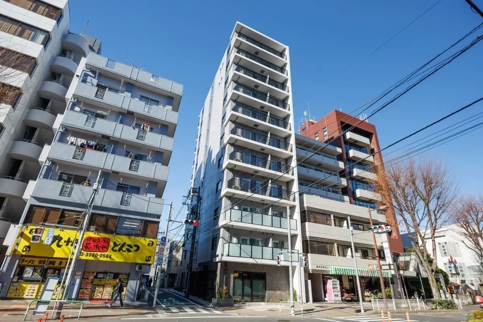 Hmlet Ikebukuro - Exterior - []
