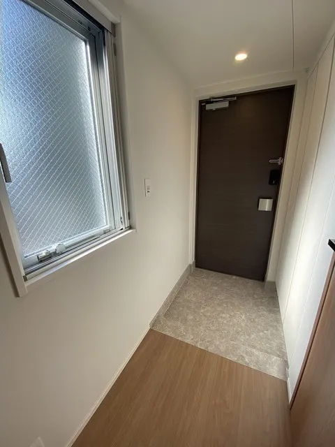 M Shirokanedai - Interior - ["Property", "Window", "Fixture"]