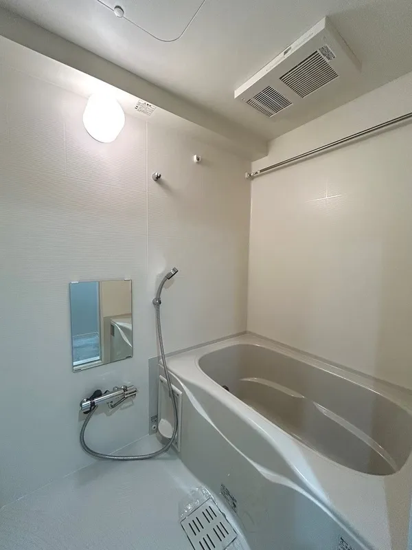 Due Hikifune - Interior - ["Plumbing fixture", "Flooring", "Interior design"]