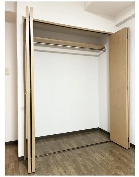 Win Garden Tokiwadai - Interior - ["Wood", "Flooring", "Floor"]