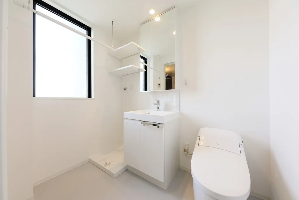 Gran Casa Magome II - Interior - ["Plumbing fixture", "Flooring", "Floor"]