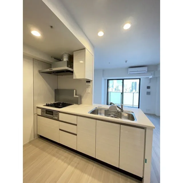 Orchid Residence Shibuya Tomigaya - Interior - ["Countertop", "Cabinetry", "Property"]