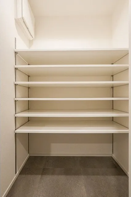 Stylio Kamata West - Interior - ["Shelving", "Wood", "Shelf"]