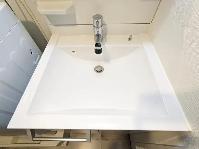 Regaland Meguro - Interior - ["Tap", "Plumbing fixture", "Bathroom sink"]