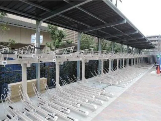 Rumireis Toyosu - Other - ["Building", "Shade", "Chair"]