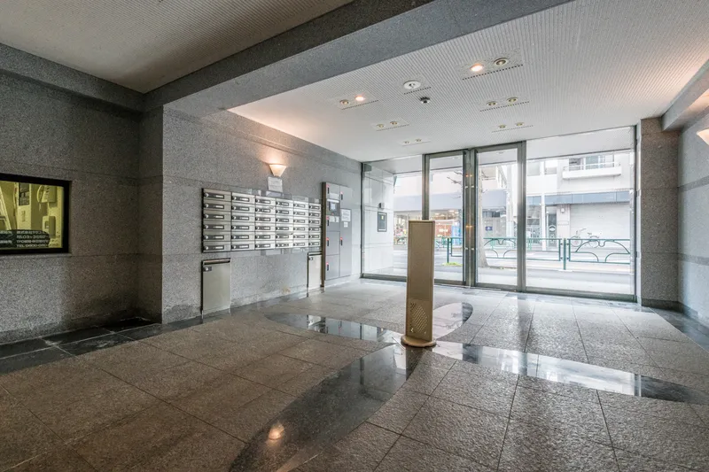 The Louvre, Upper Heron Palace - Exterior - ["Apartment", "Concrete", "Daylighting"]