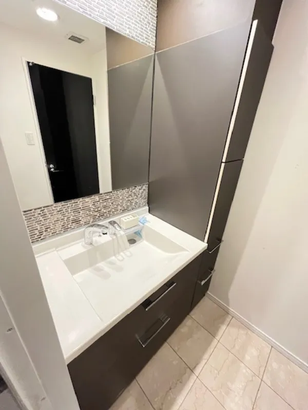 Residia Tower Azabujuban - Interior - ["Flooring", "Floor", "Interior design"]