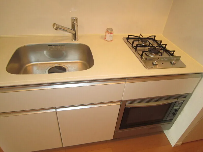 Grace Court Shirokane - Interior - ["Kitchen Sink", "Kitchen", "Major appliance"]