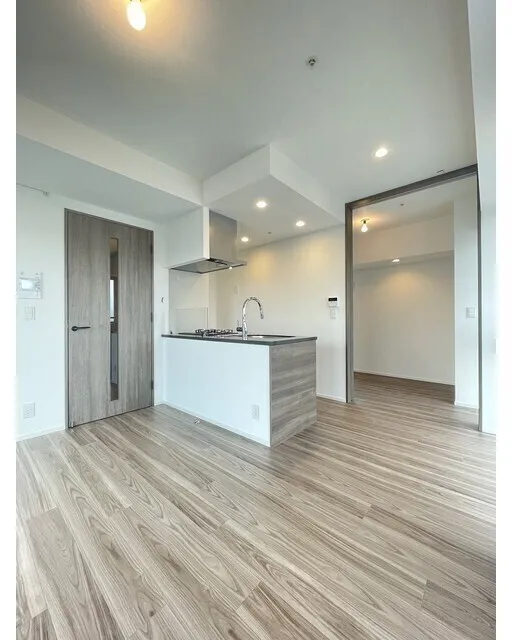 Stylio Kamata West - Interior - ["Wood", "Wood flooring", "Flooring"]