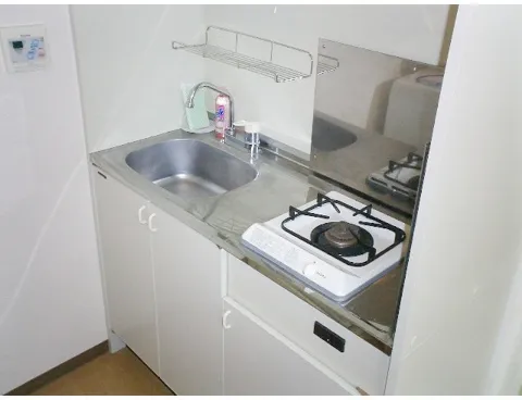 Main Stage: In Front Of Honkomagome Station - Interior - ["Kitchen Sink", "Plumbing fixture", "Sink"]