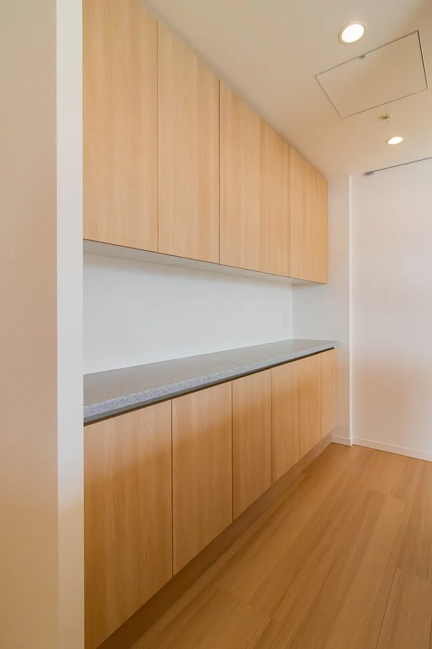 Central Park Tower La Tour Shinjuku - Interior - ["Flooring", "Wood", "Wood flooring"]