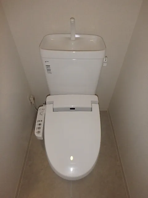 Prime Urban Tokyo Skytree - Interior - ["Toilet seat", "Toilet", "Plumbing fixture"]