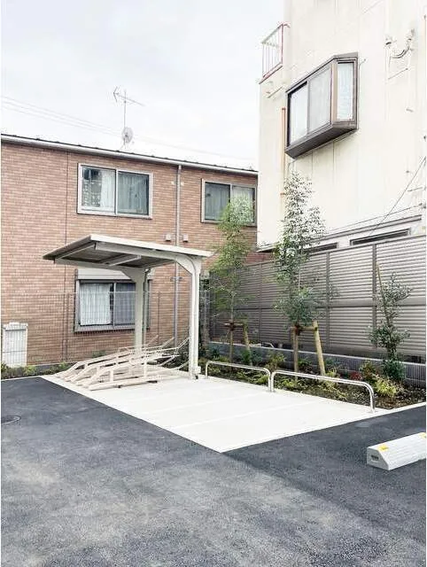 Terrace Miele Bunkyo Yayoi - Other - ["Concrete", "Driveway", "Parking"]