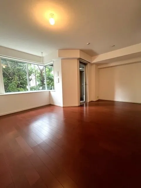 Residia Tower Kamiikebukuro (Tower Building) - Interior - ["Flooring", "Floor", "Wood"]