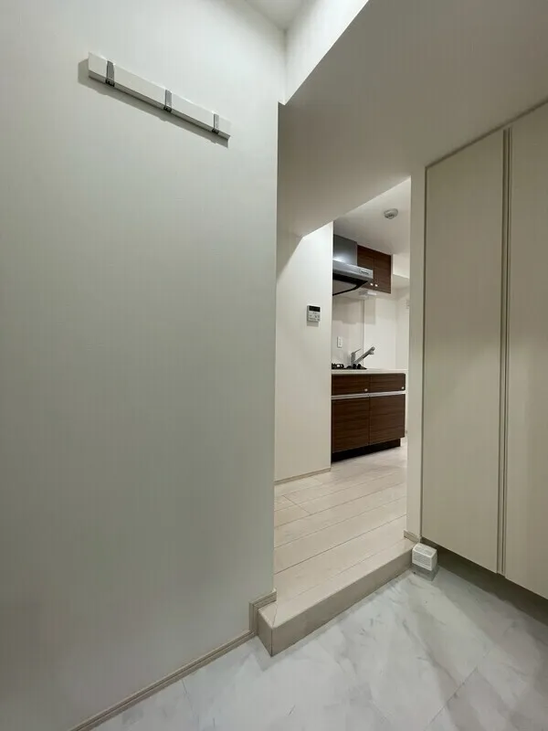 Milia Residence Myogadani - Interior - ["Flooring", "Wall", "Wood"]
