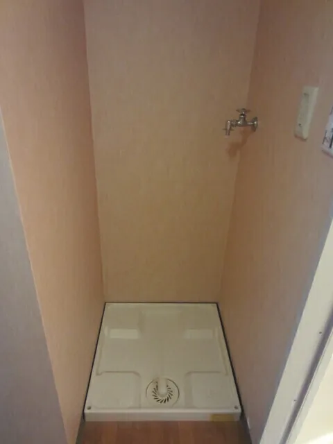 Rafuge Oimachi - Interior - ["Door", "Wood", "Rectangle"]