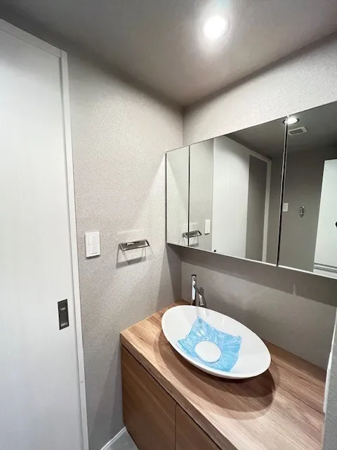Residia Ikebukuro - Interior - ["Bathroom Sink", "Flooring", "Interior design"]