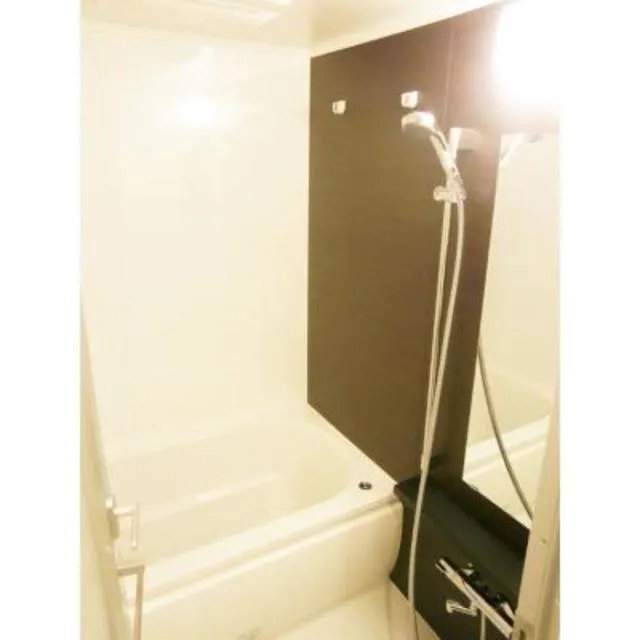 Park Axis Takinogawa La Breeze - Interior - ["Plumbing fixture", "Bathtub", "Bathroom"]