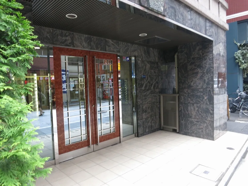 Maison Nihonbashi Mitsukoshi-Mae - Exterior - ["Plant", "Property", "Door"]