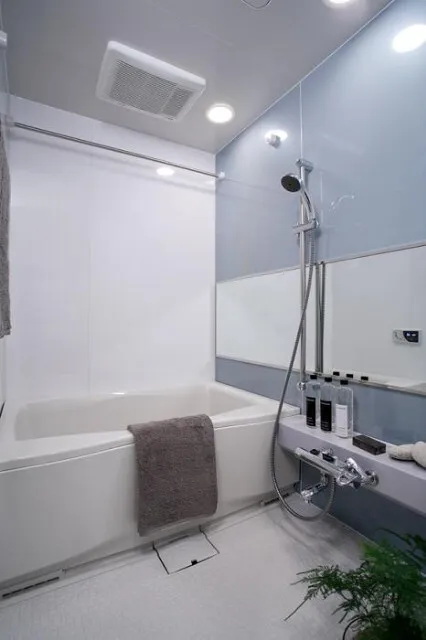 Castalia Azabujuban Ⅱ  - Interior - ["Building", "Bathtub", "Flooring"]