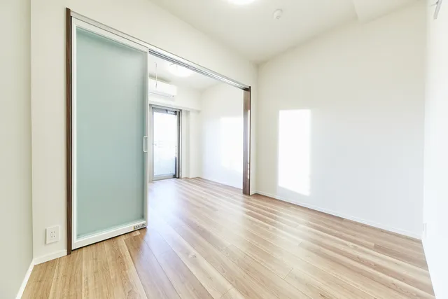 Belfirth Kinshicho South - Interior - ["Building", "Fixture", "Wood"]