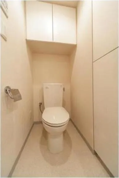 Park Axis  Akasaka Tangozaka - Interior - ["Toilet seat", "Plumbing fixture", "Toilet"]