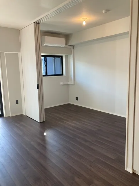 Grandeur Premium Yoyogi Oyama - Interior - ["Fixture", "Wood", "Interior design"]